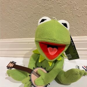 NWT Kermit the Frog Stuffed Animal with Banjo, Muppets original